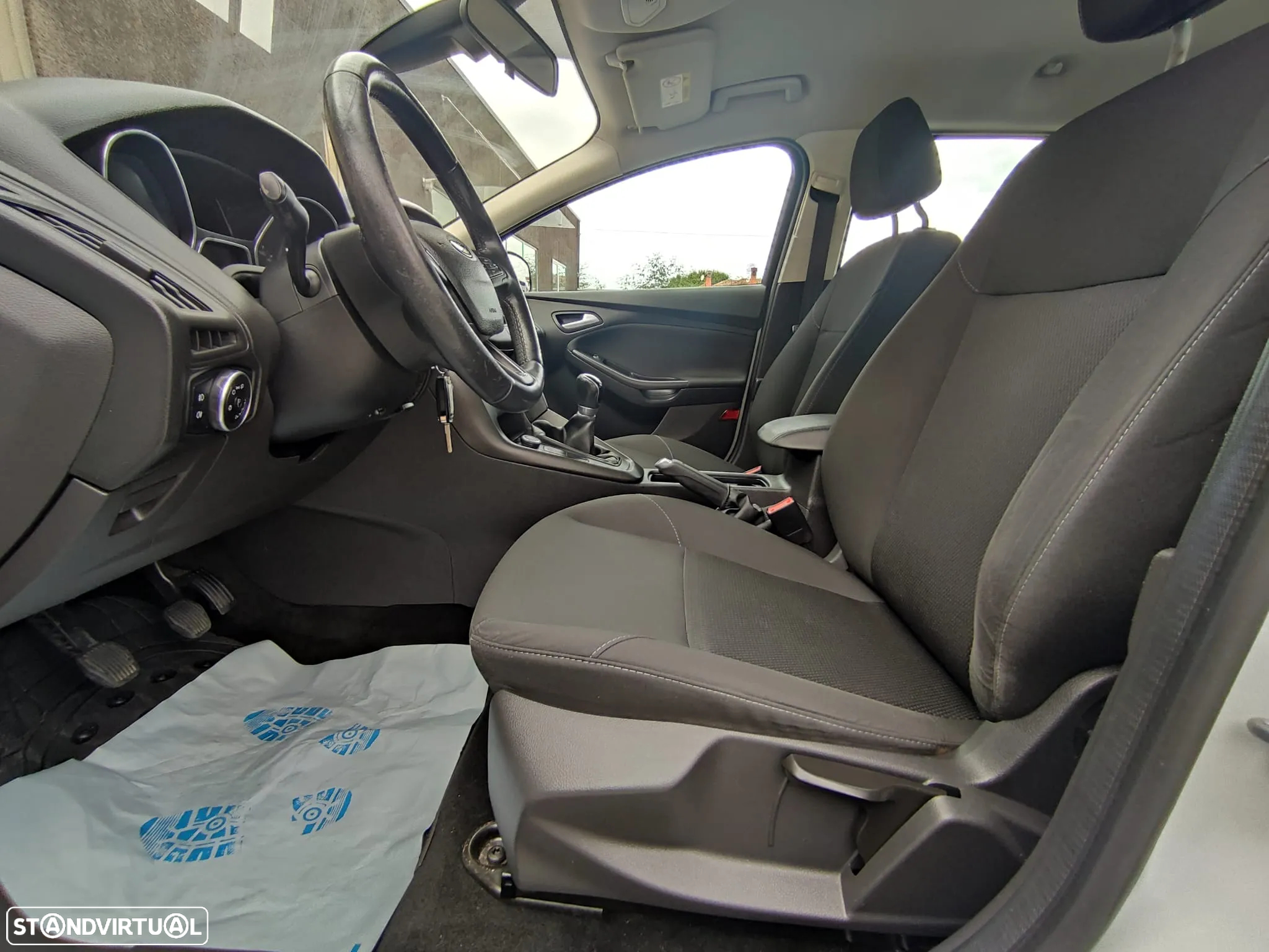 Ford Focus SW 1.0 SCTi Titanium Best - 9