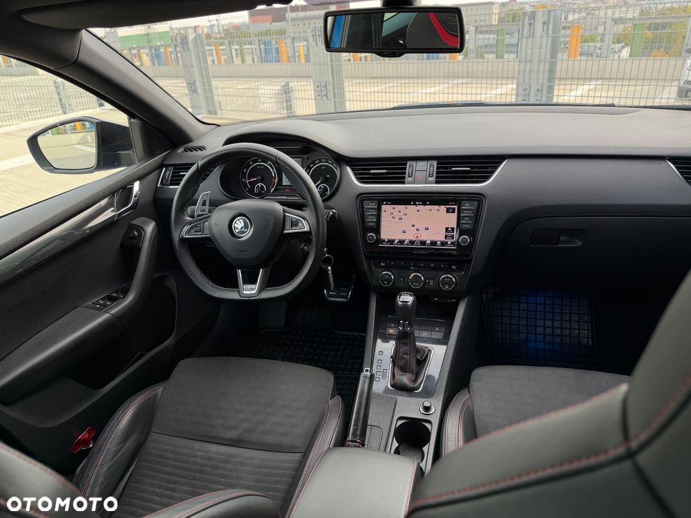 Skoda Octavia 2.0 TSI RS DSG - 14