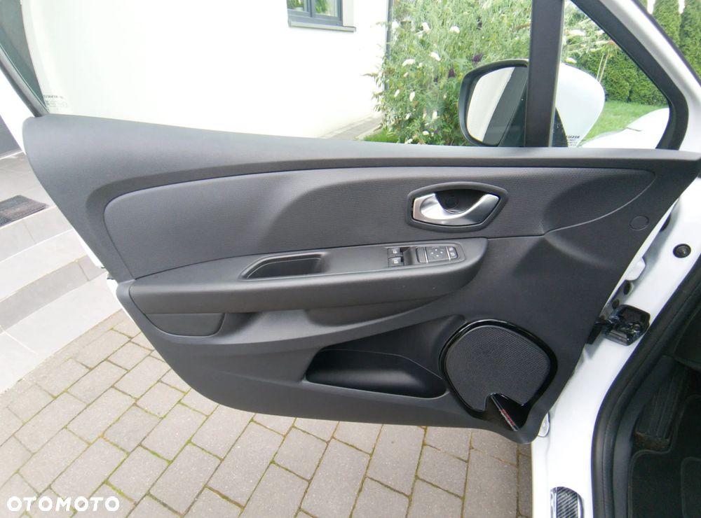 Renault Clio (Energy) dCi 90 Start & Stop INTENS - 13