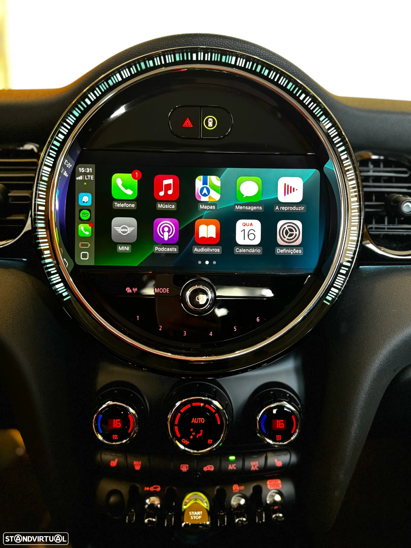 MINI 3 Portas Cooper SE Premium Extra Essential - 38