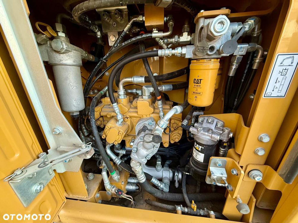 Caterpillar 313FL 14Ton - 18