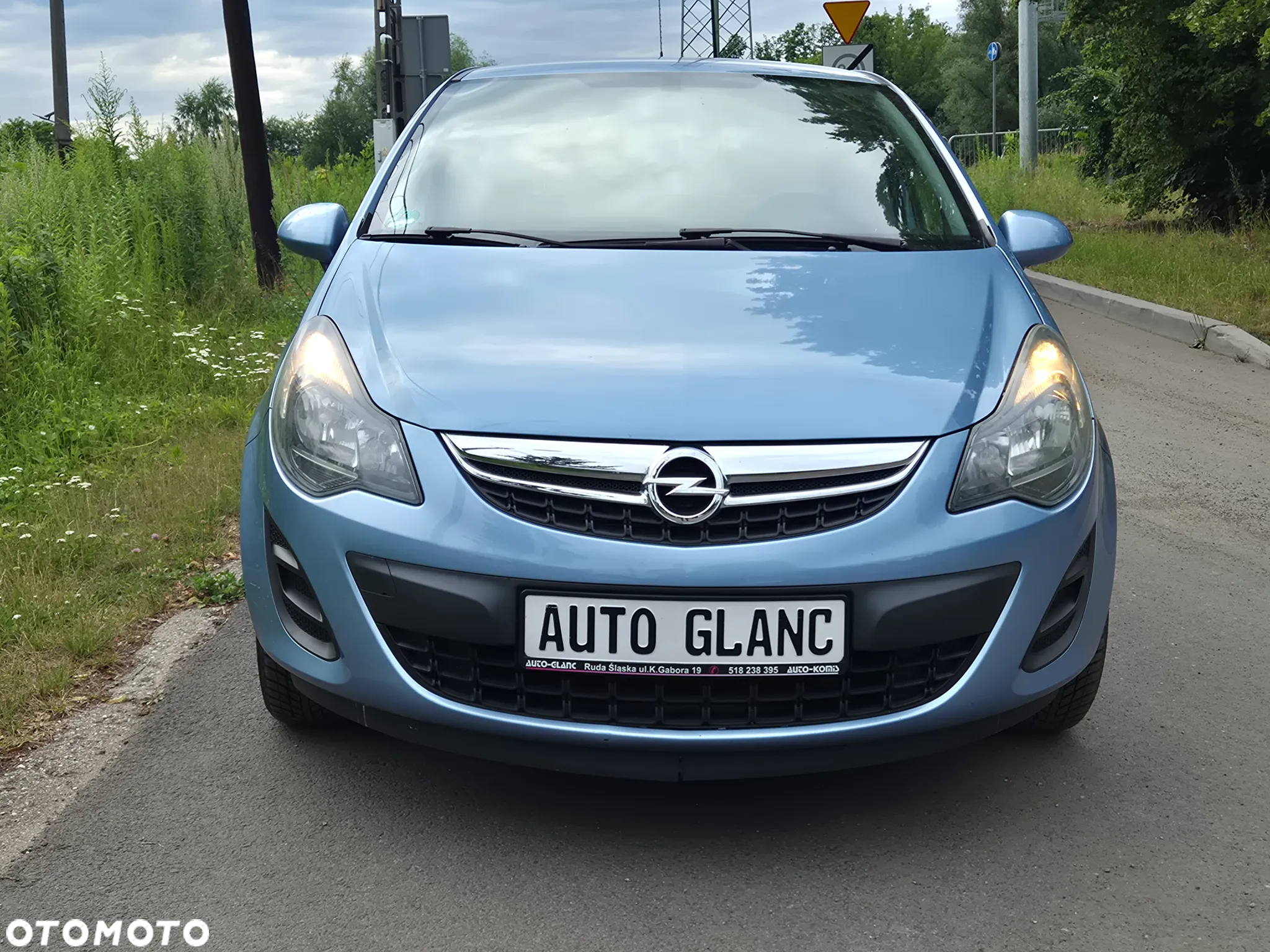 Opel Corsa 1.4 16V Edition - 2