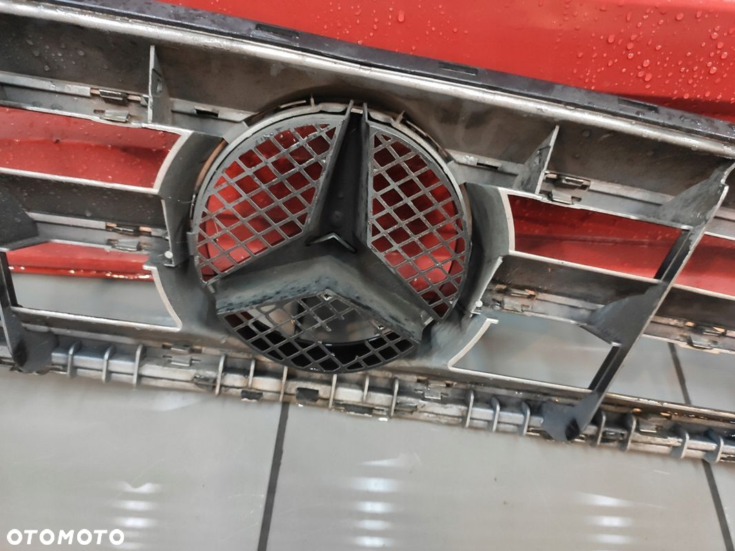 MERCEDES C-KLASA W204 LIFT GRILL ATRAPA KRATKA AMG CZARNA ORYGINAŁ - 9
