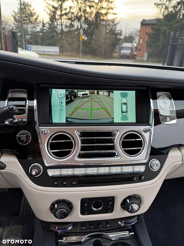 Rolls-Royce Ghost Standard - 32