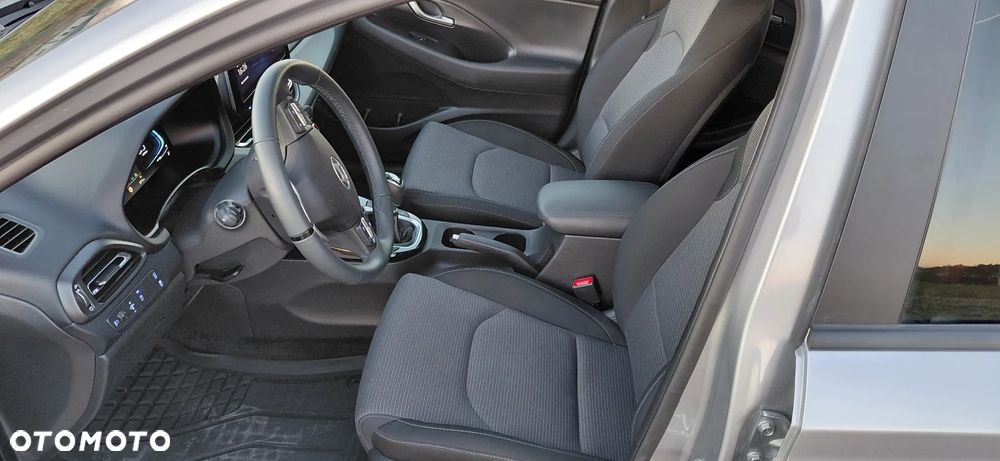 Hyundai i30 1.5 T-GDI 48V-Hybrid Advantage - 10