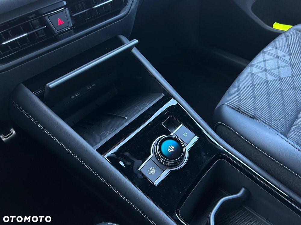Volkswagen Tiguan - 25