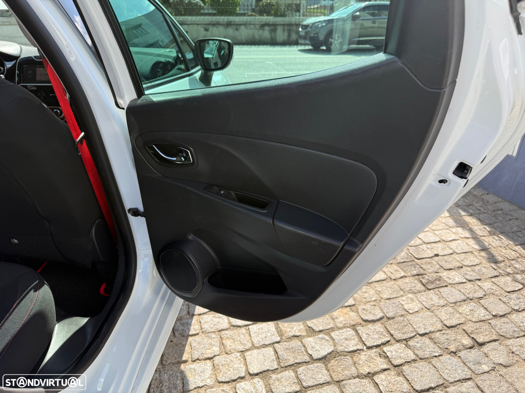 Renault Clio TCe 200 EDC Sport R.S. - 45