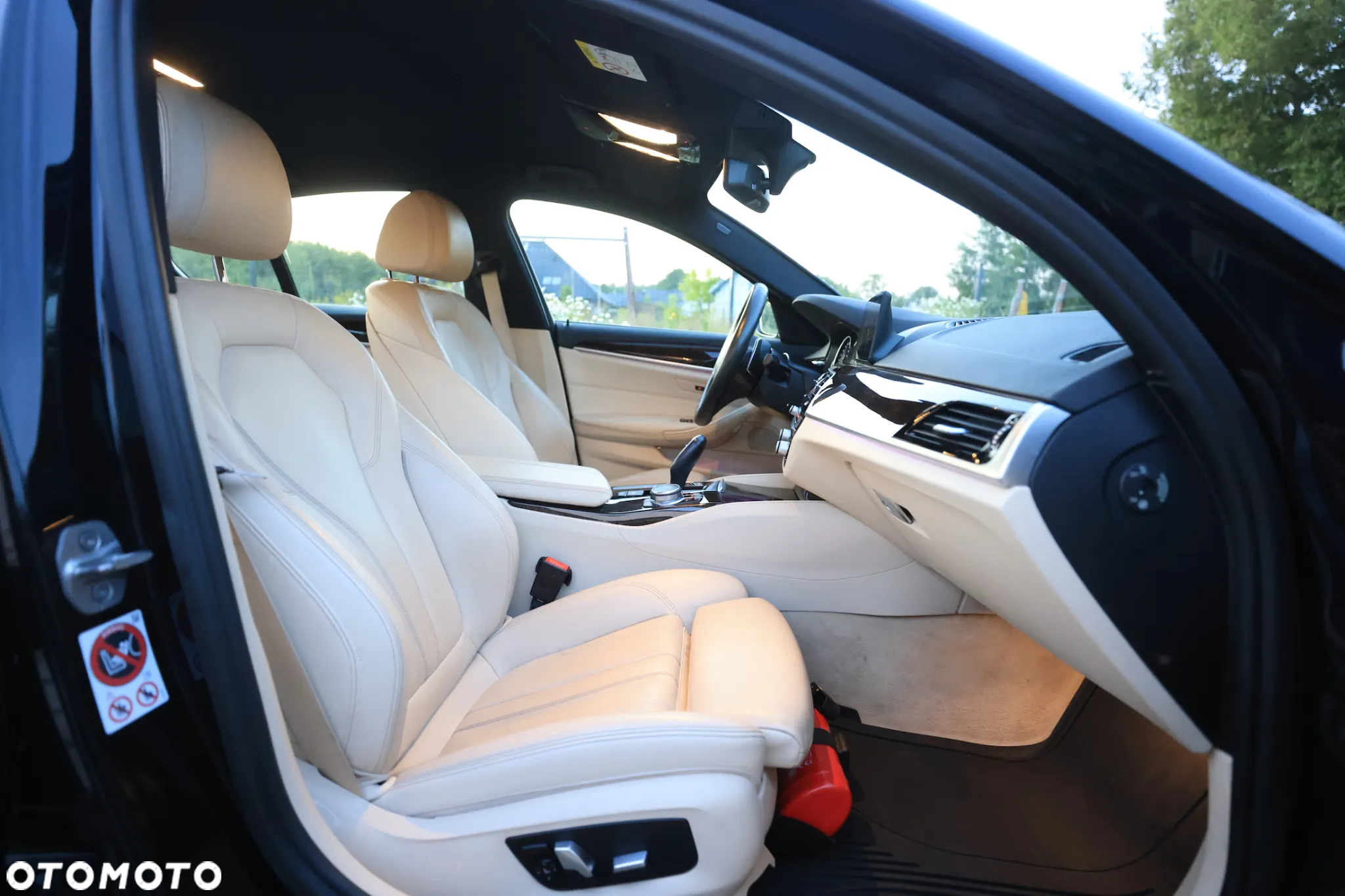 BMW Seria 5 530i xDrive GPF M Sport sport - 18