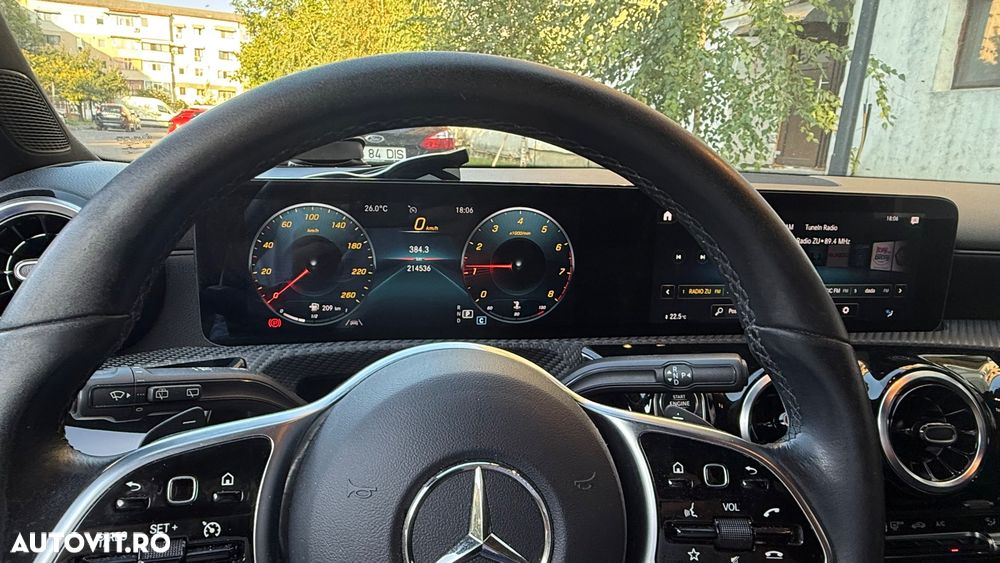 Mercedes-Benz CLA 180 - 7