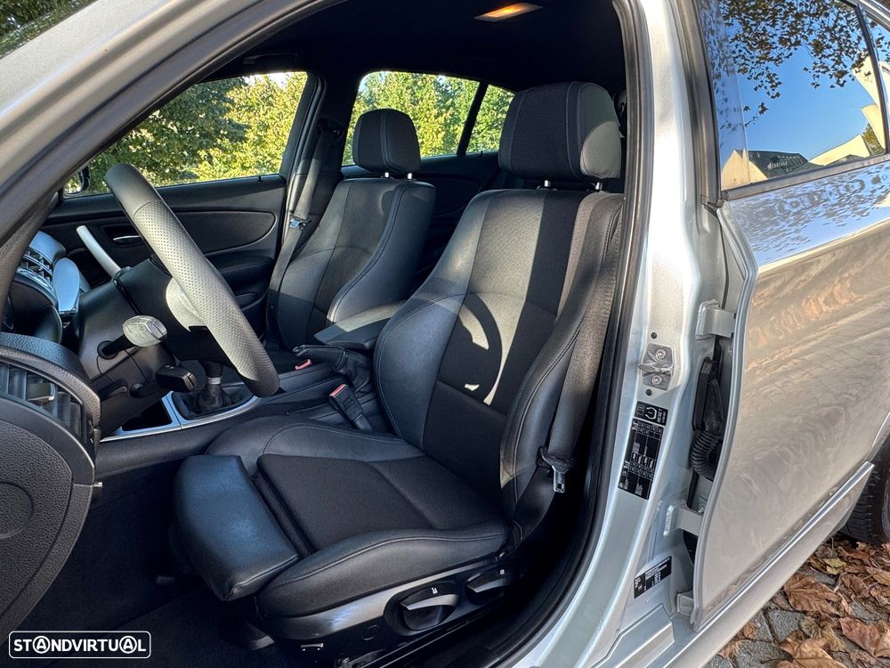 BMW 116 d Pack M - 20