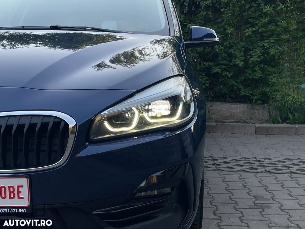 BMW Seria 2 218d Sport-Aut. Sport Line - 29