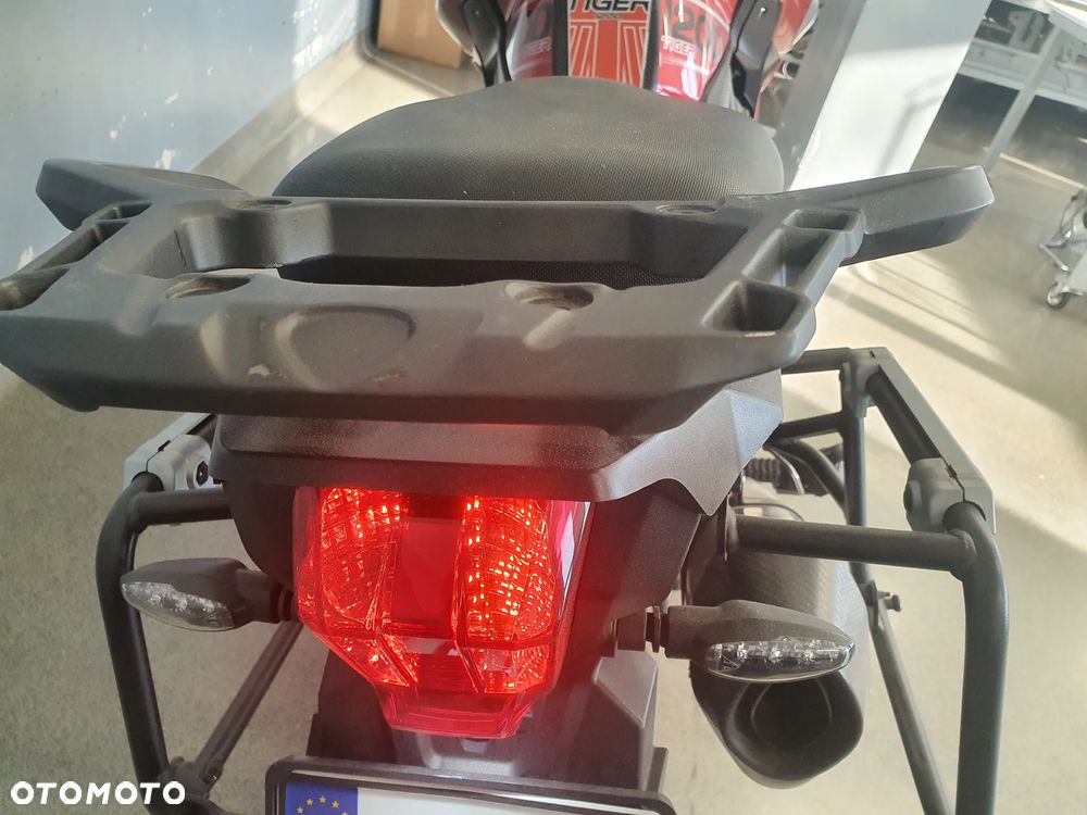 Triumph Tiger - 3