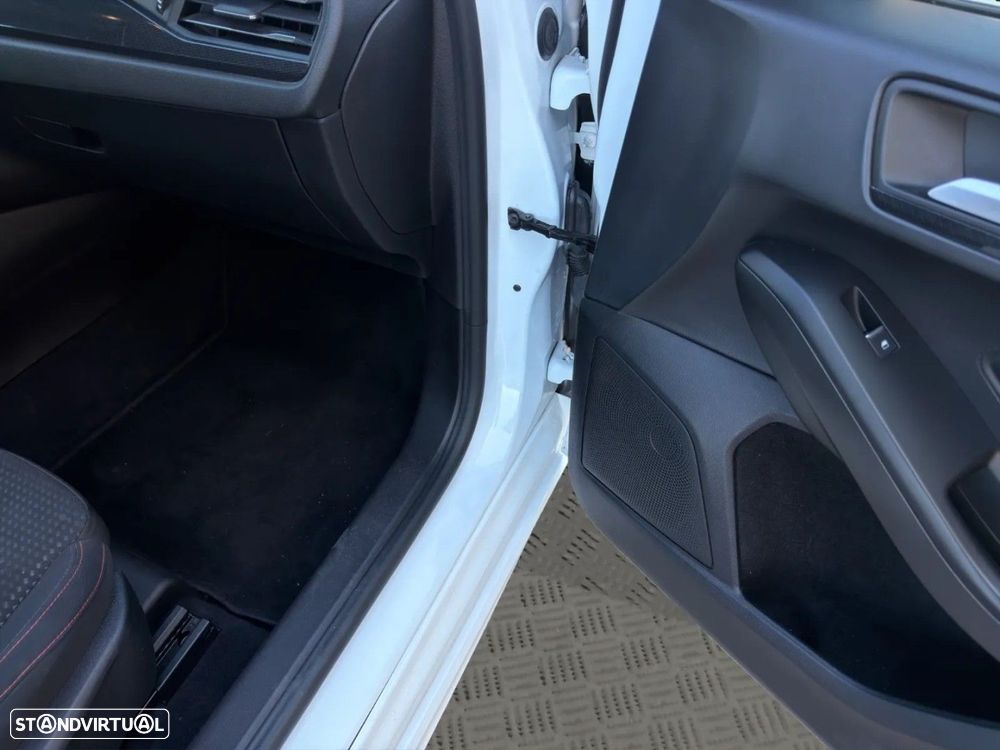 Ford Focus SW 1.0 EcoBoost MHEV ST-Line - 20