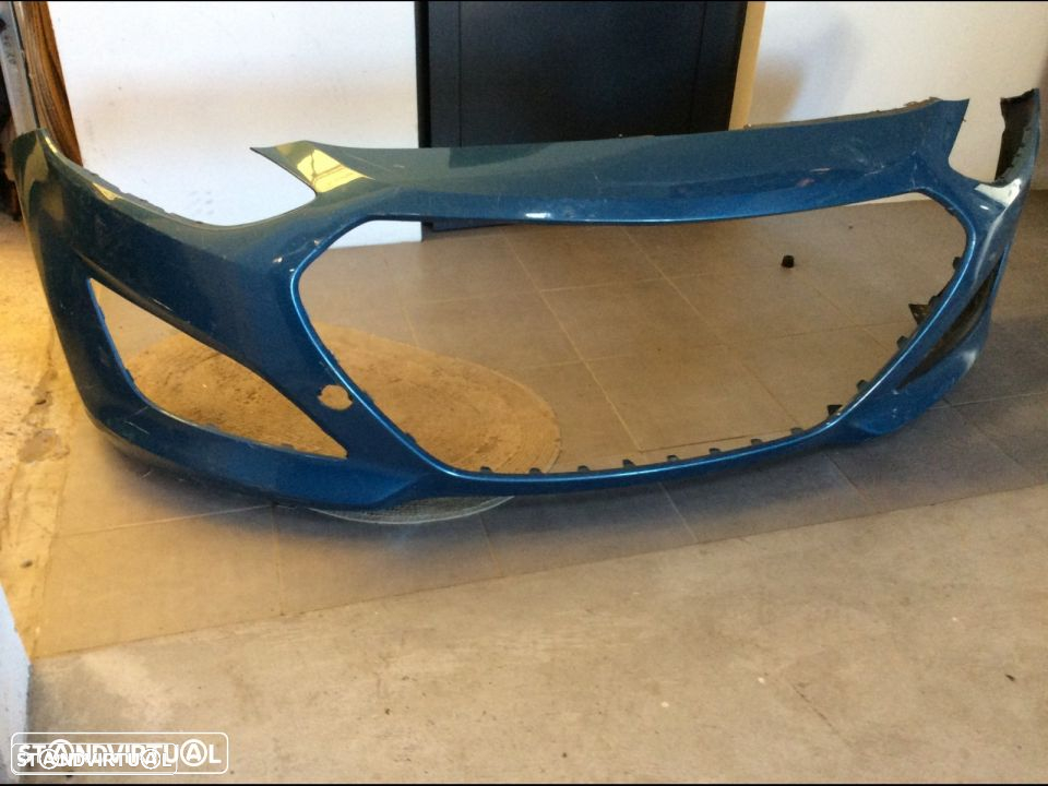 Parachoque Hyundai i30 - 2