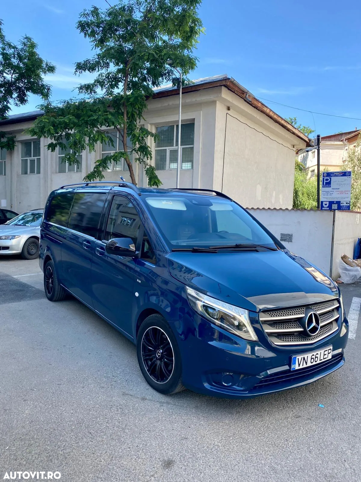 Mercedes-Benz Vito - 2