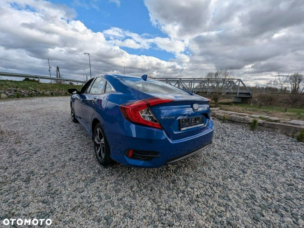 Honda Civic - 9