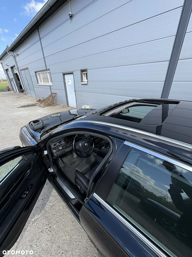 BMW Seria 7 730Ld - 11