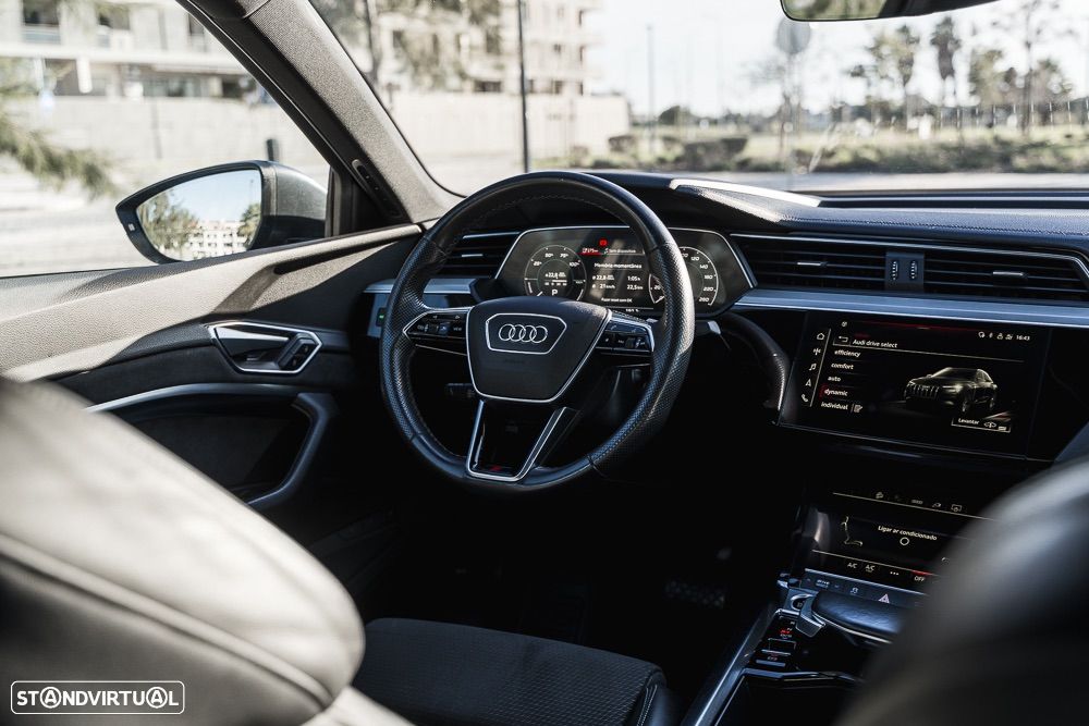 Audi e-tron Sportback 55 quattro S line - 36