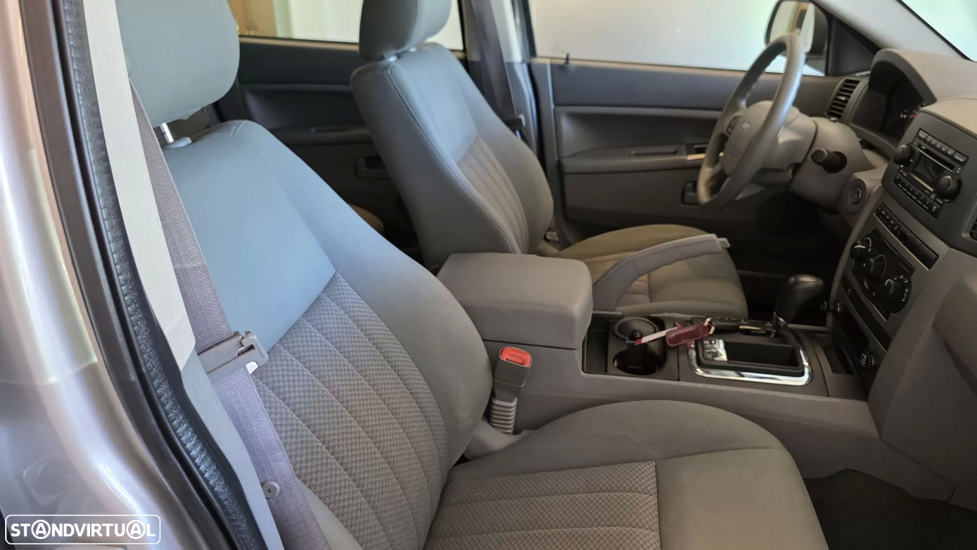 Jeep Grand Cherokee 3.0 CRD V6 Laredo - 39
