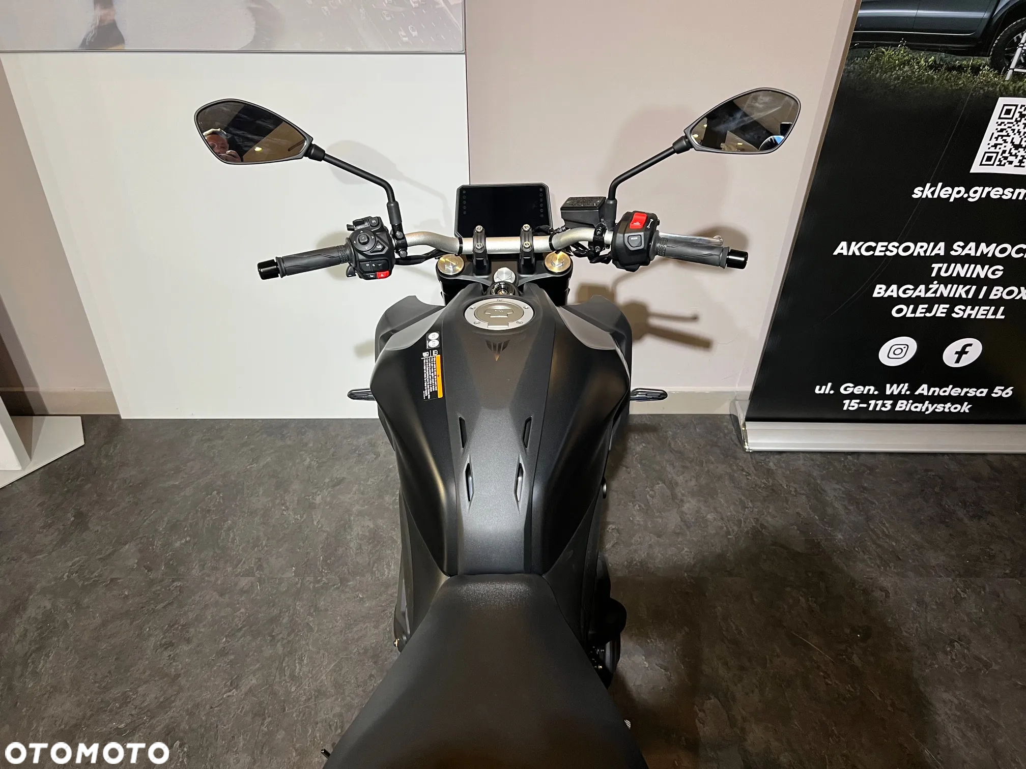 Yamaha MT - 6