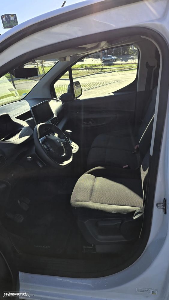 Peugeot PARTNER STANDARD 1.5 BLUEHDI 100 3P - 19