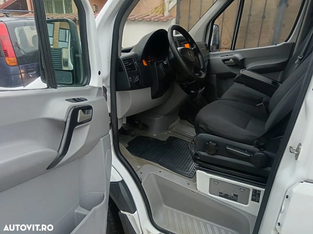 Mercedes-Benz Sprinter - 17