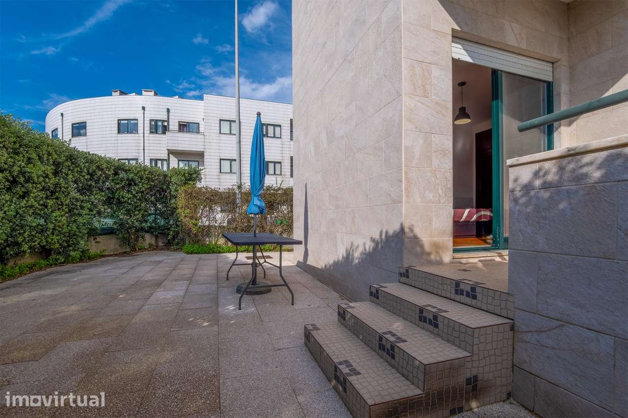 Apartamento T2 com 110 m²  e mais 101 m² de espaço exterior privativo - Grande imagem: 3/32