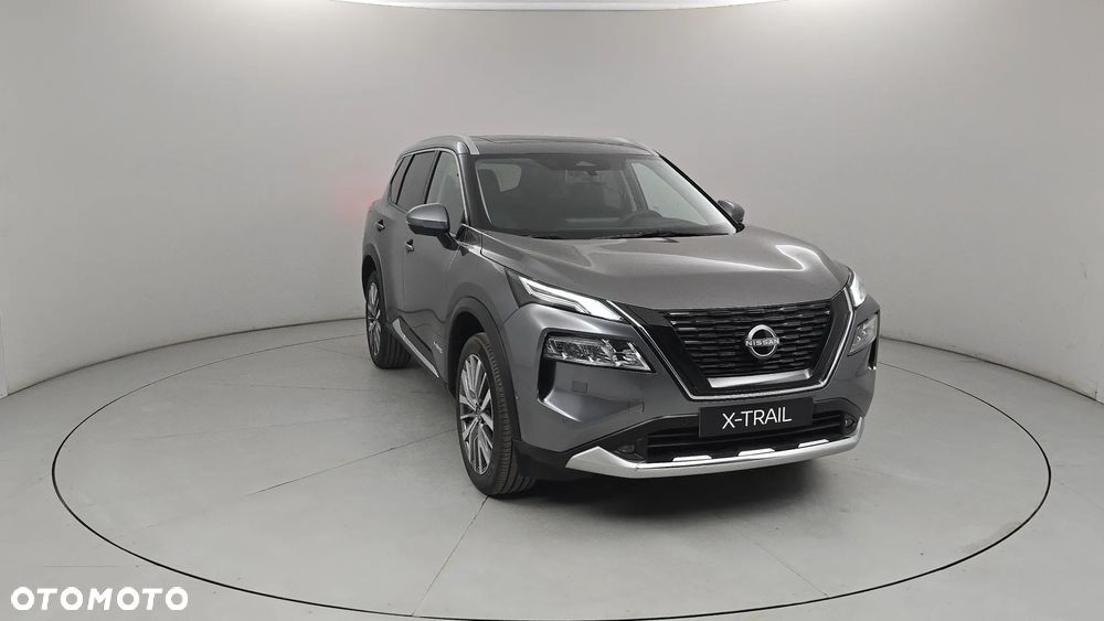 Nissan X-Trail - 2