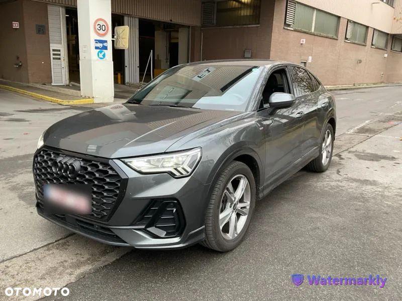 Audi Q3 - 1