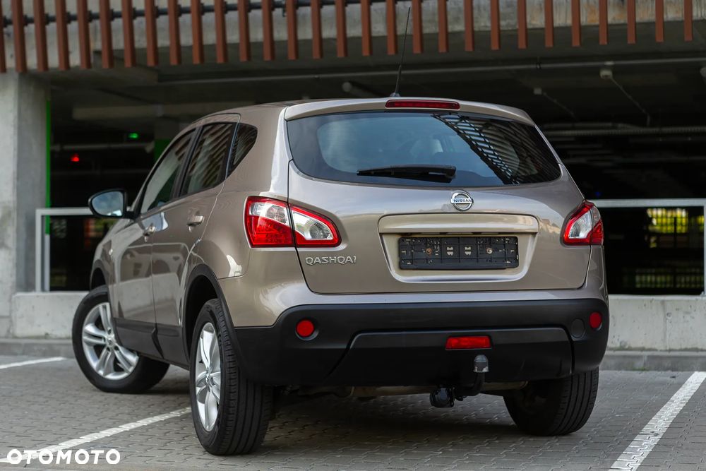 Nissan Qashqai - 15