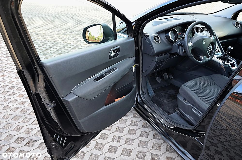 Peugeot 5008 HDI 150 Business-Line - 10