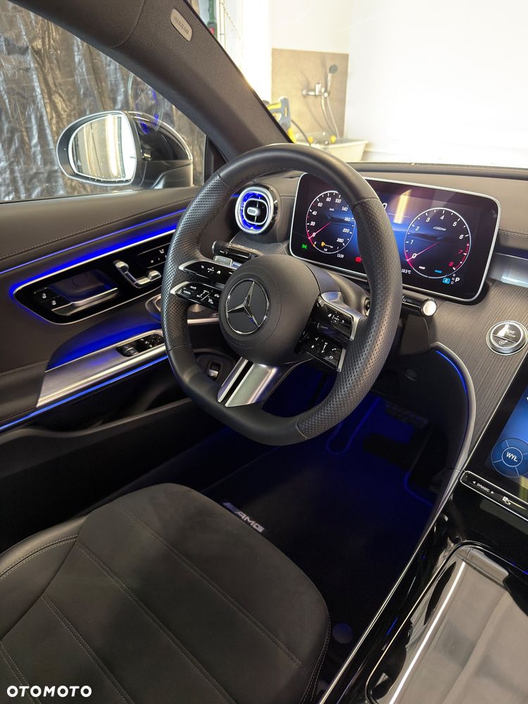 Mercedes-Benz CLE 300 mHEV 4-Matic AMG Line - 13
