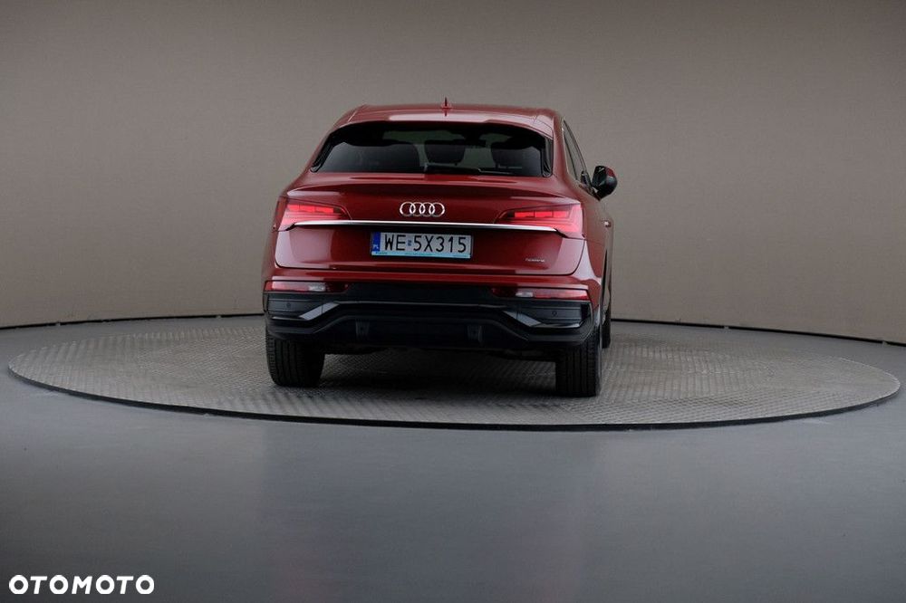 Audi Q5 Sportback - 5