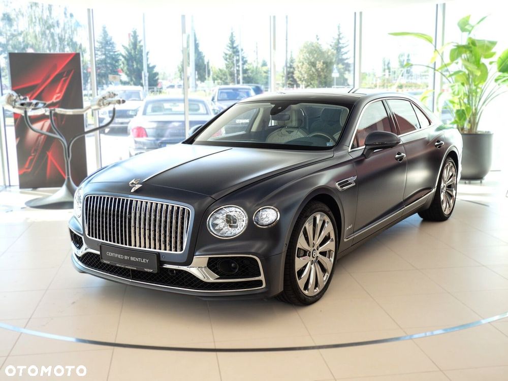 Bentley Flying Spur - 2