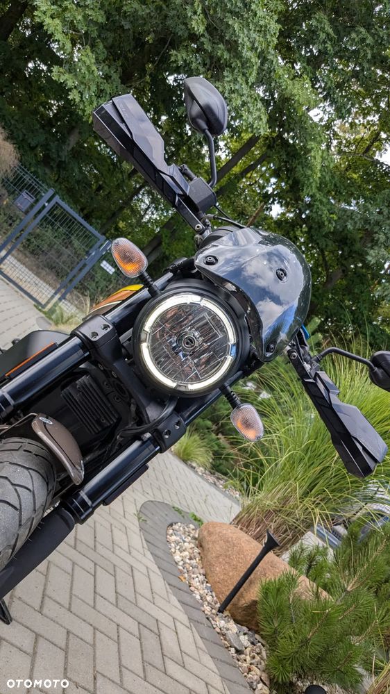 Ducati Scrambler - 9