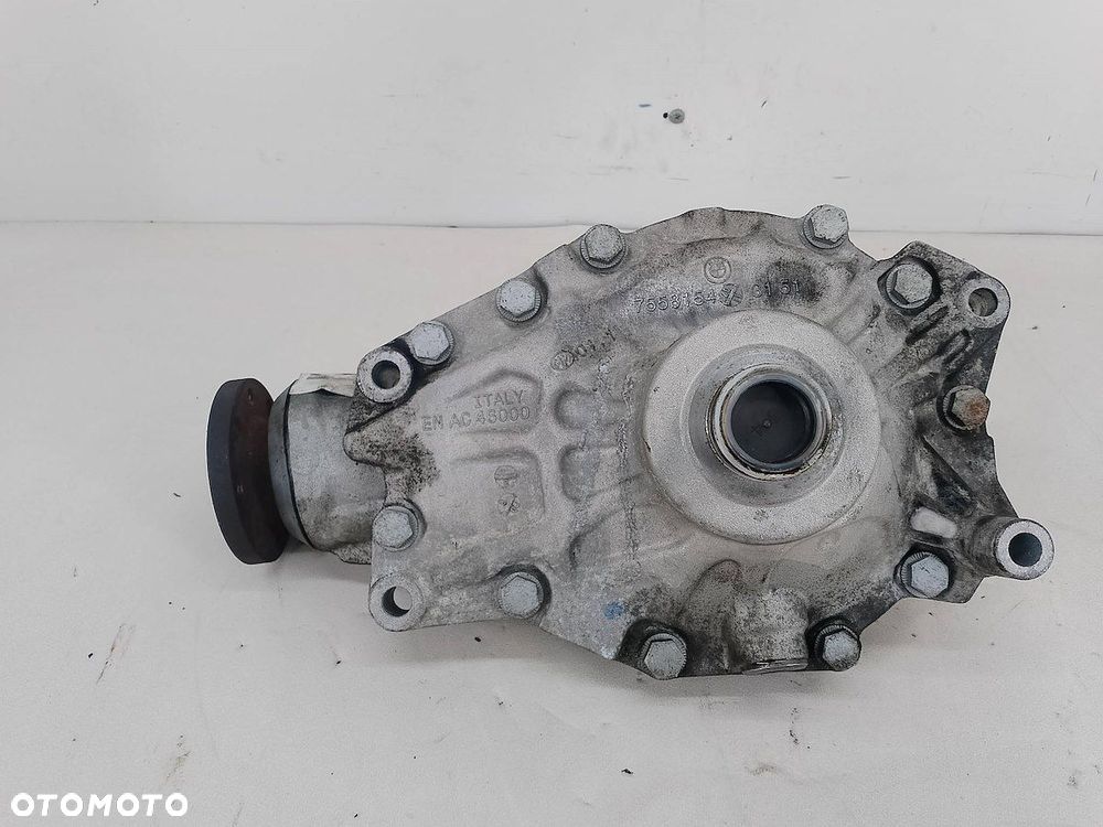 DYFERENCJAŁ PRZÓD BMW SERIA 7 F01 7558090   7558154 4.4 - 3