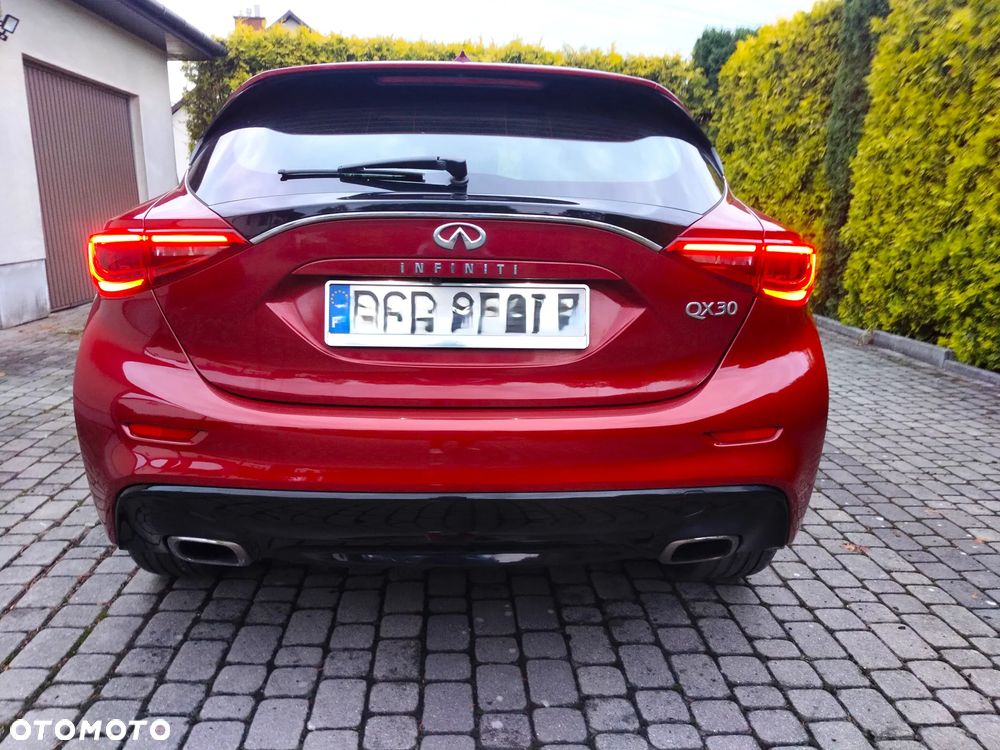 Infiniti QX30 - 5