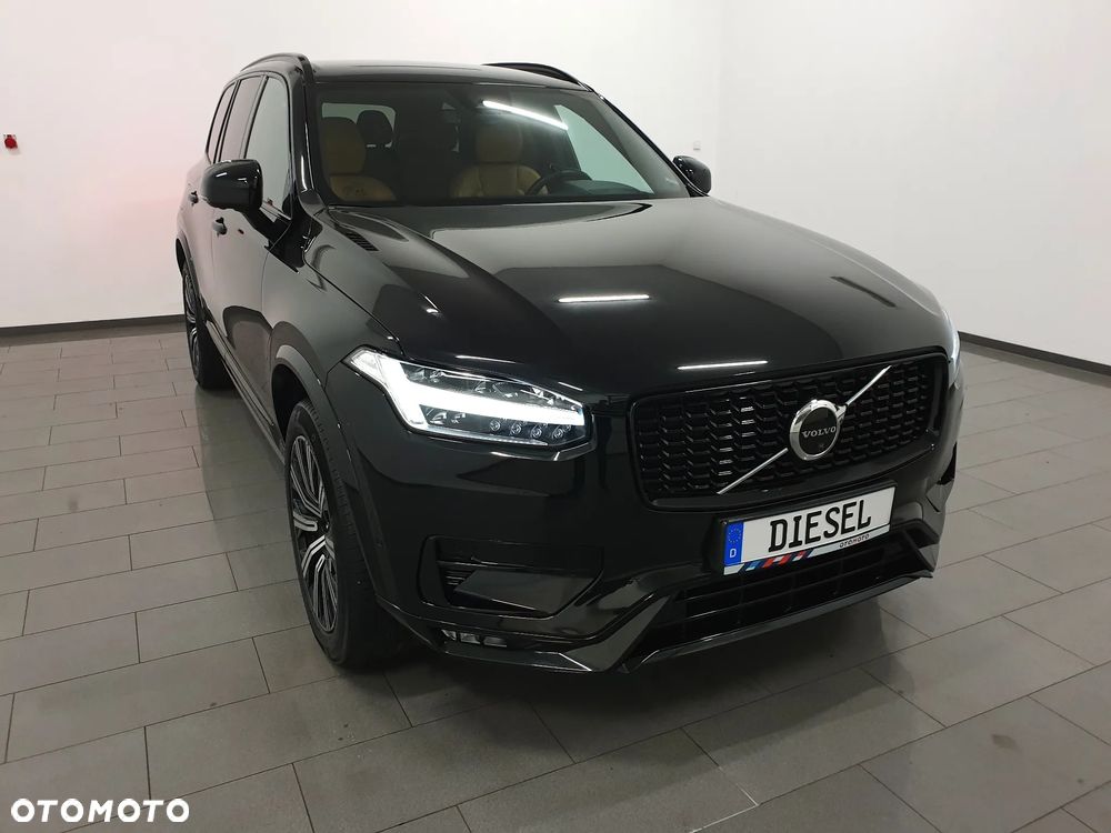 Volvo XC 90 B5 D AWD R-Design 7os - 38