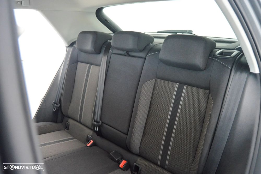 VW T-Roc 1.6 TDI Style - 44