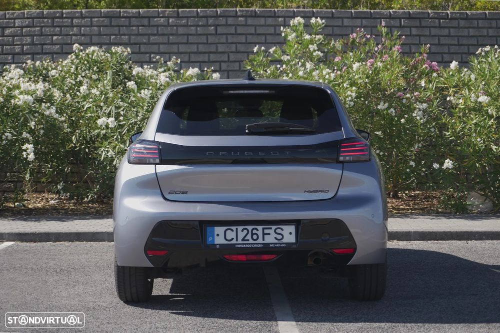 Peugeot 208 1.2 Hybrid Allure e-DCS6 - 8