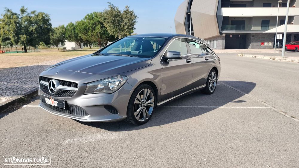 Mercedes-Benz CLA 200 d Shooting Brake AMG Line Aut. - 1