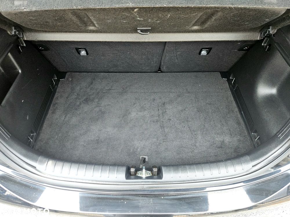Kia Rio 1.0 T-GDI 120 Platinum Edition - 32