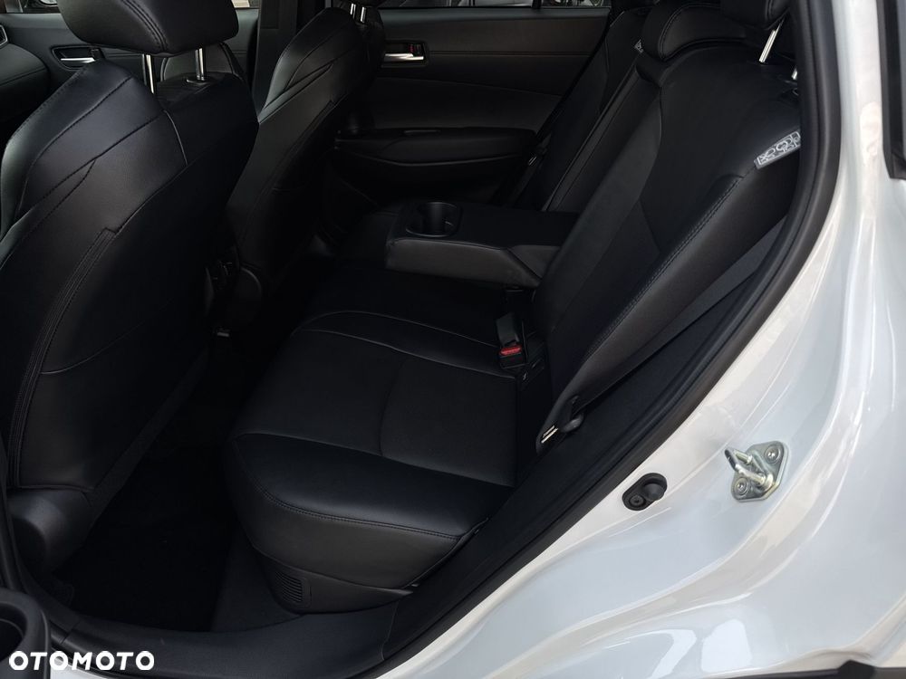 Toyota Corolla Cross 2.0 Hybrid Executive - 31