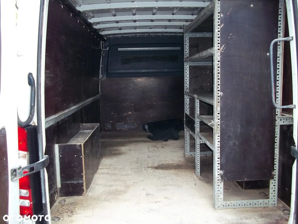 Mercedes-Benz sprinter - 5