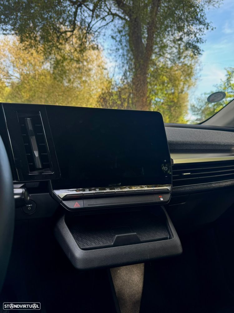 Renault Mégane E-Tech - 12