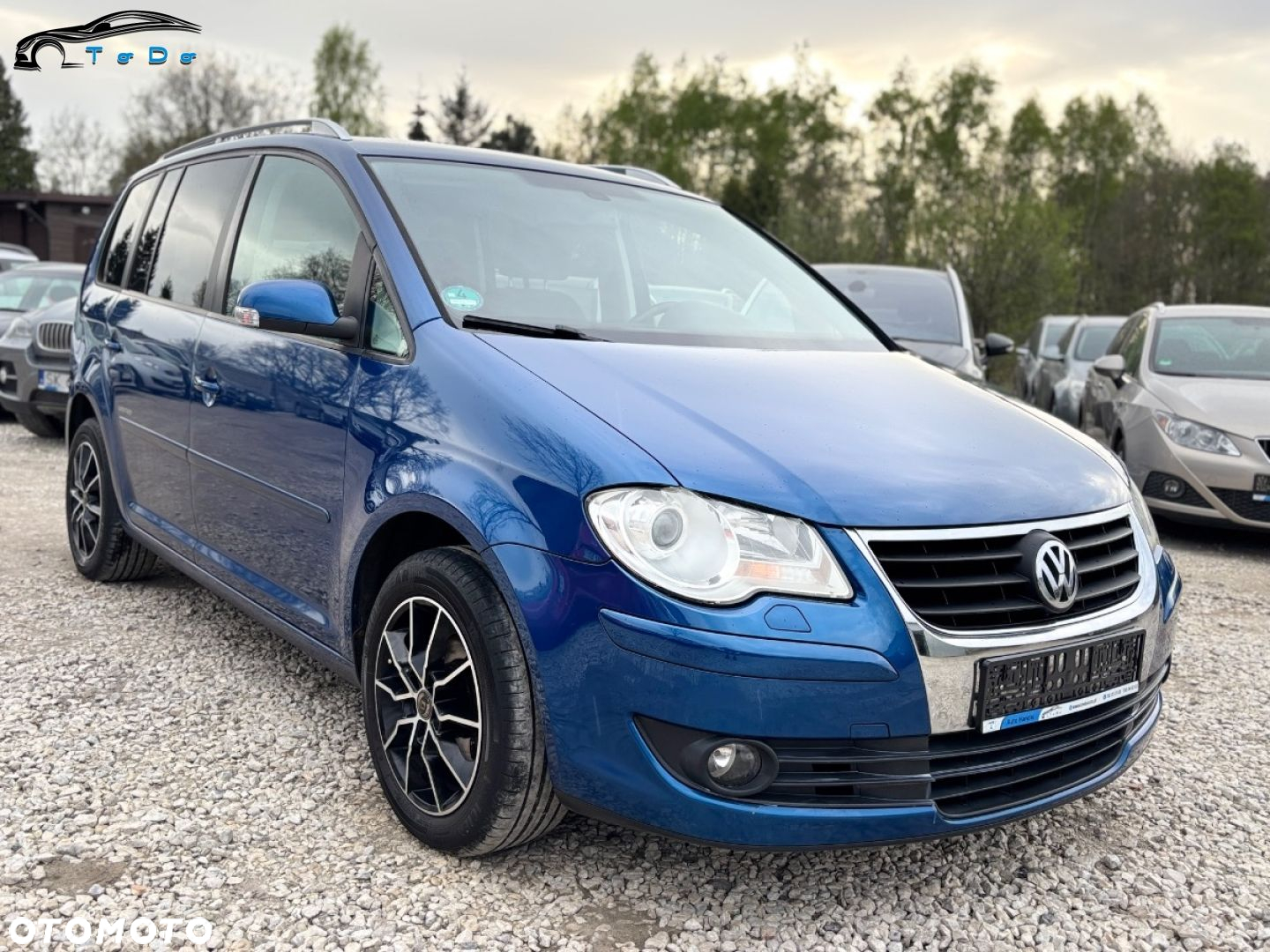 Volkswagen Touran 1.4 TSI Conceptline - 2