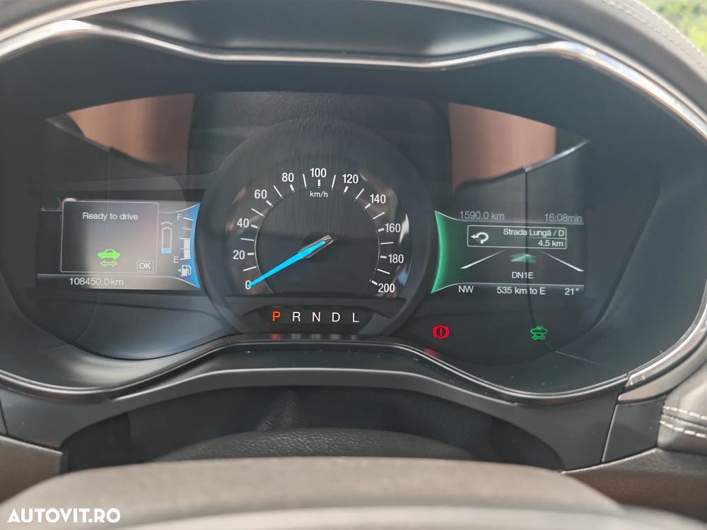 Ford Mondeo 2.0 HEV Vignale - 18