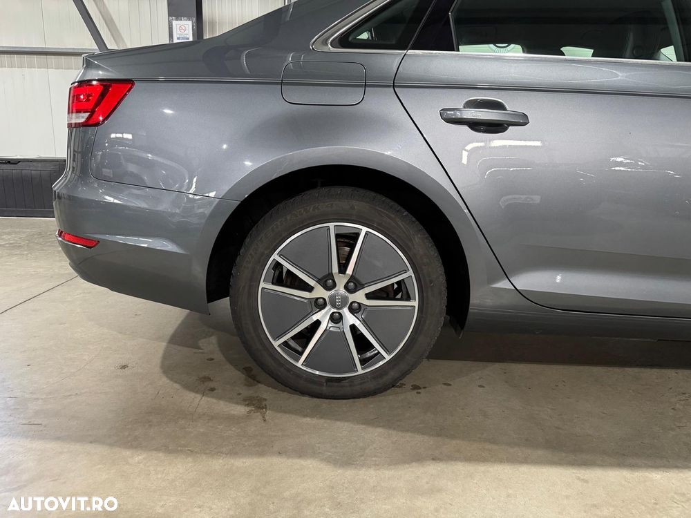 Audi A4 Limuzina 2.0 TDI S tronic quattro sport - 30