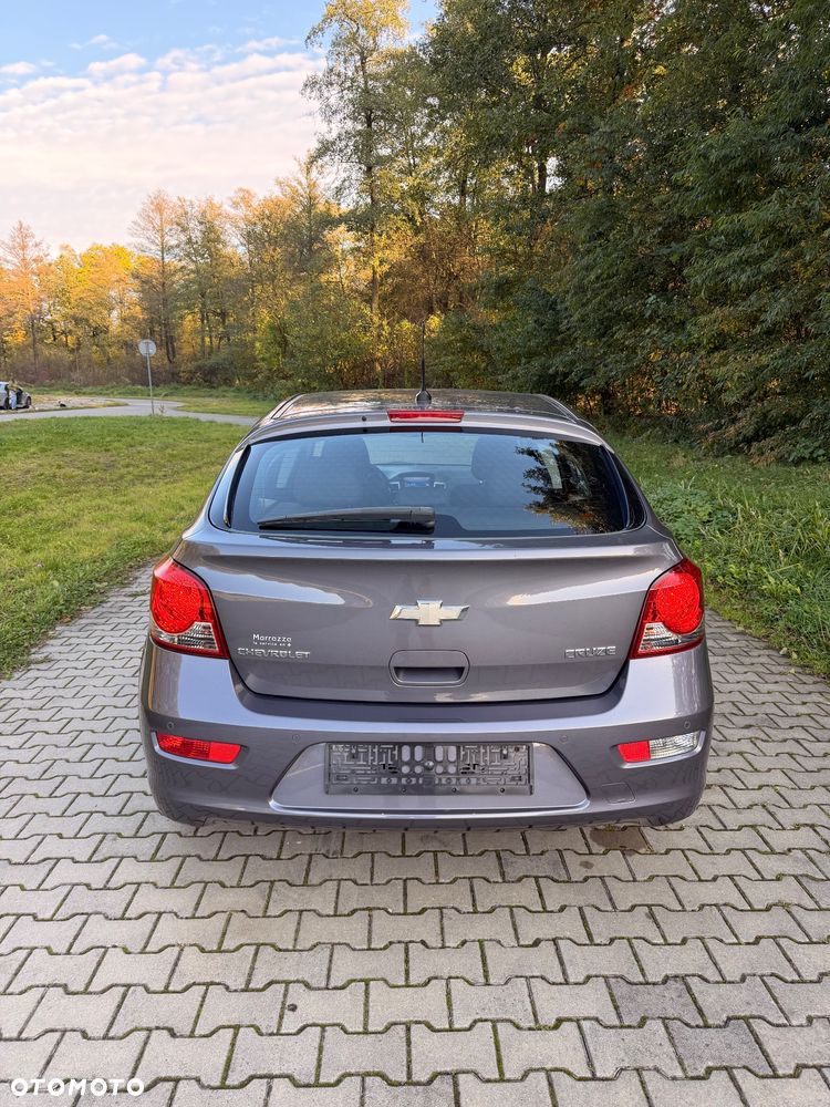 Chevrolet Cruze 1.6 LT - 5