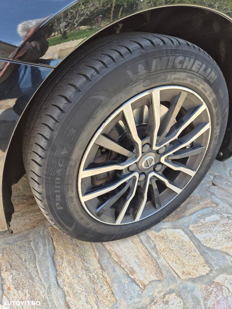 Volvo V40 D3 Aut. Momentum - 7